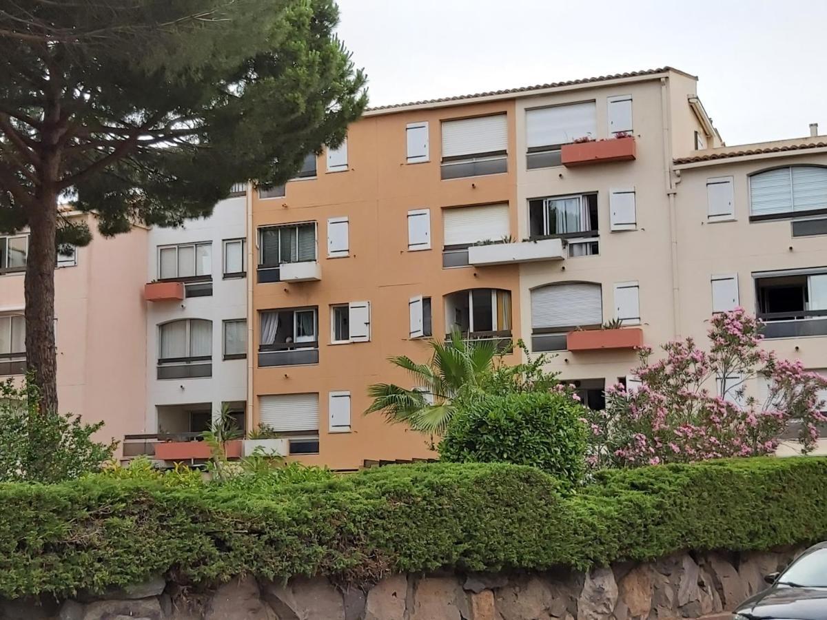 Coquet Studio Centre Port Cap D'Agde Exterior photo